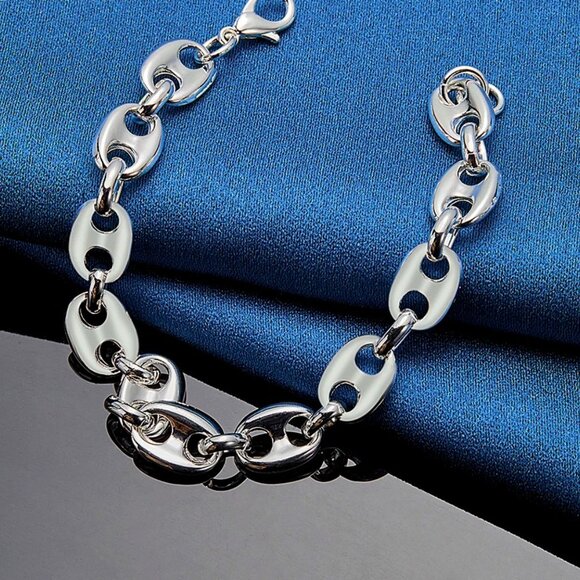 Stunning 7.75 Inch Long Anchor Style Bracelet - Silver - Picture 3 of 6